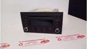 Używane Radioodtwarzacz CD Seat Exeo ST (3R5) Cena € 75,00 Procedura marży oferowane przez de Graaf autodemontage B.V.