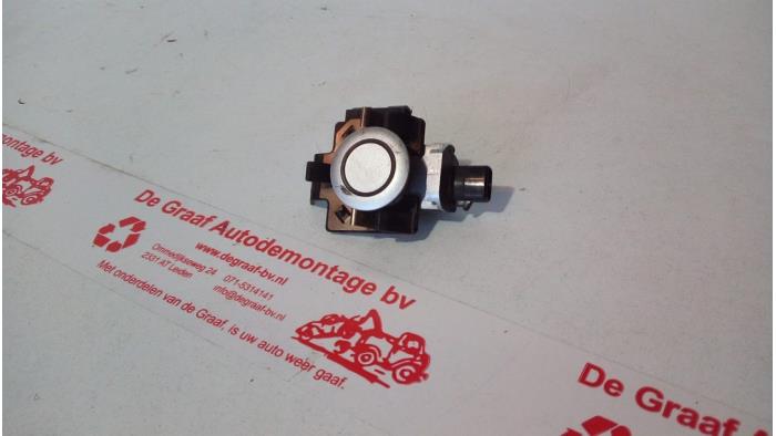Usados Sensor PDC Lexus LS (F4) 430 4.3 32V VVT-i Precio € 25,00 Norma de margen ofrecido por de Graaf autodemontage B.V.