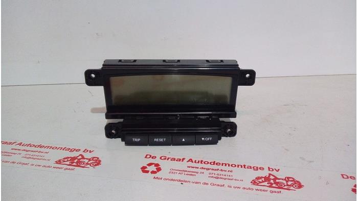 Used Interior display Kia Cee'd (EDB5) 1.6 CVVT 16V Price € 30,00 Margin scheme offered by de Graaf autodemontage B.V.