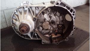 Getriebe van een Volkswagen Transporter T5 1.9 TDi 2003