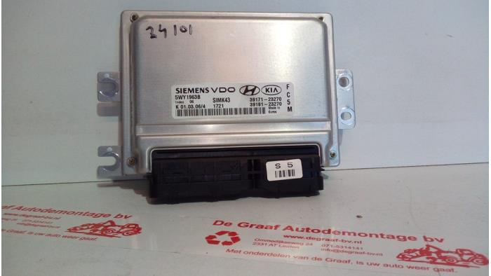 Used Engine management computer Hyundai Tucson (JM) 2.0 16V CVVT 4x2 Price € 90,00 Margin scheme offered by de Graaf autodemontage B.V.