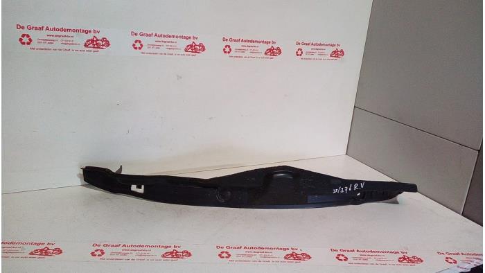 Gebrauchte Sonstige Toyota Yaris Verso (P2) 1.3 16V Preis € 20,00 Margenregelung angeboten von de Graaf autodemontage B.V.