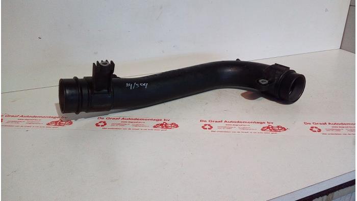 Gebrauchte Intercooler Rohr Ford Focus 3 1.0 Ti-VCT EcoBoost 12V 100 Preis € 35,00 Margenregelung angeboten von de Graaf autodemontage B.V.