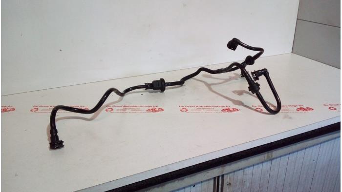 Begagnade PCV-ventil Ford Focus 3 1.0 Ti-VCT EcoBoost 12V 100 Pris € 30,00 Marginaltabell erbjuds av de Graaf autodemontage B.V.