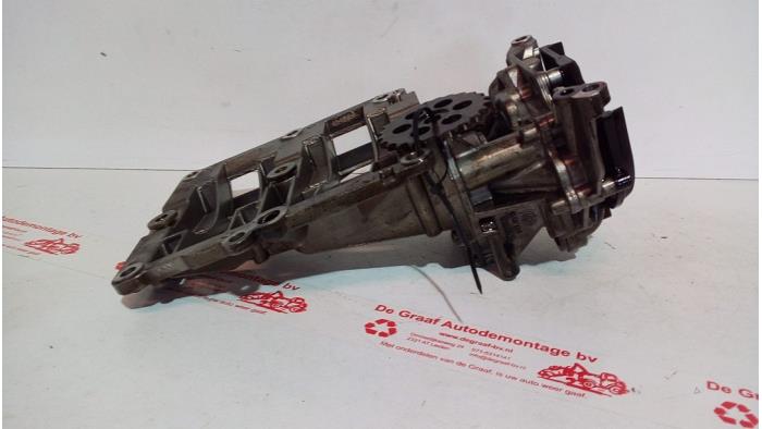 Gebrauchte Ölpumpe BMW 3 serie Touring (E91) 320d 16V Preis € 75,00 Margenregelung angeboten von de Graaf autodemontage B.V.