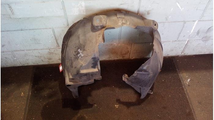 Używane Nadkole Opel Corsa D 1.4 16V Twinport Cena € 25,00 Procedura marży oferowane przez de Graaf autodemontage B.V.