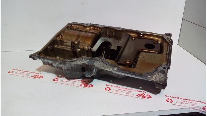 Usagé Couvercle carter Ford Focus 2 Wagon 1.8 16V Prix € 60,00 Règlement à la marge proposé par de Graaf autodemontage B.V.
