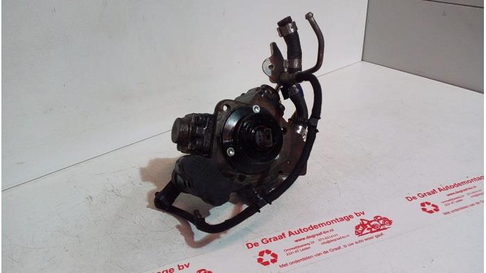 Used Diesel pump Peugeot Bipper (AA) 1.3 HDI Price € 100,00 Margin scheme offered by de Graaf autodemontage B.V.