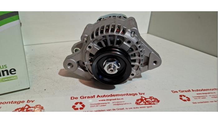 Neuf Dynamo Toyota Yaris II (P9) 1.3 16V VVT-i Prix € 181,50 Prix TTC proposé par de Graaf autodemontage B.V.