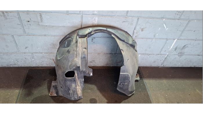 Używane Nadkole BMW Mini (R50/53) 1.6 16V One Cena € 25,00 Procedura marży oferowane przez de Graaf autodemontage B.V.
