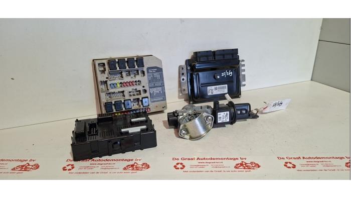 Kit Serrures Complet Pour Nissan Micra 1992-2003 - Barillets + Neiman + Clés, Neuf