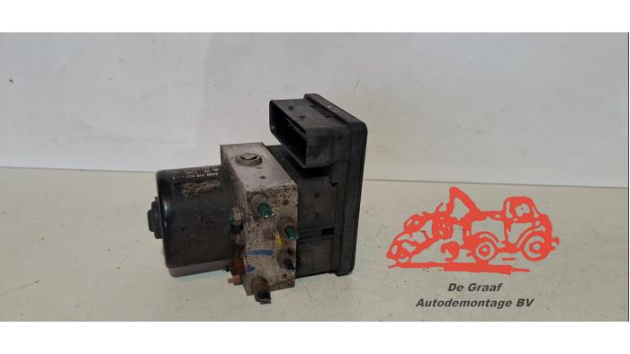 Gebrauchte ABS Pumpe Renault Espace (JK) 2.0 Turbo 16V Grand Espace Preis € 100,00 Margenregelung angeboten von de Graaf autodemontage B.V.