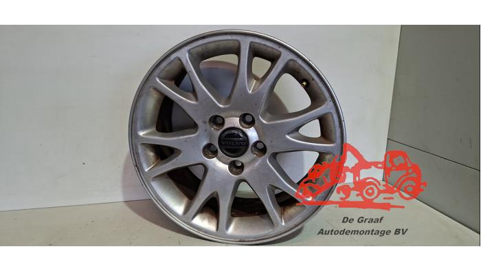 Używane Obrecz Volvo XC70 (SZ) XC70 2.5 T 20V Cena € 50,00 Procedura marży oferowane przez de Graaf autodemontage B.V.
