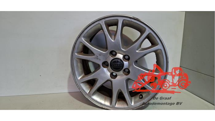 Używane Obrecz Volvo XC70 (SZ) XC70 2.5 T 20V Cena € 50,00 Procedura marży oferowane przez de Graaf autodemontage B.V.
