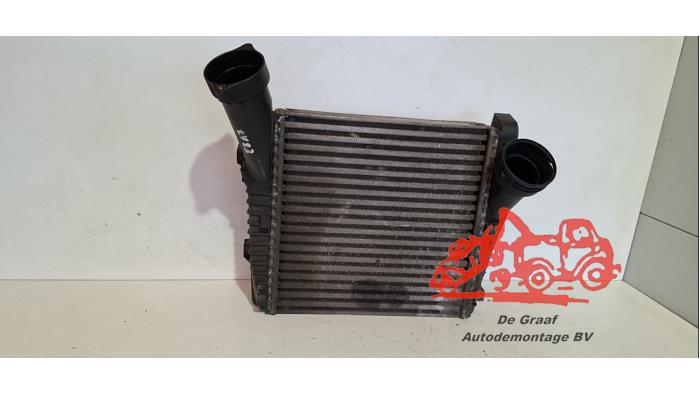 Used Intercooler Audi Q7 (4LB) 3.0 TDI V6 24V Price € 75,00 Margin scheme offered by de Graaf autodemontage B.V.