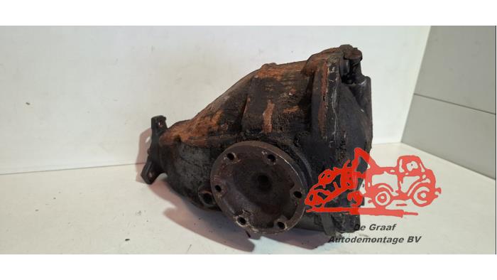Gebrauchte Differential hinten Mercedes E (W210) 2.2 E-220 CDI 16V Preis € 150,00 Margenregelung angeboten von de Graaf autodemontage B.V.