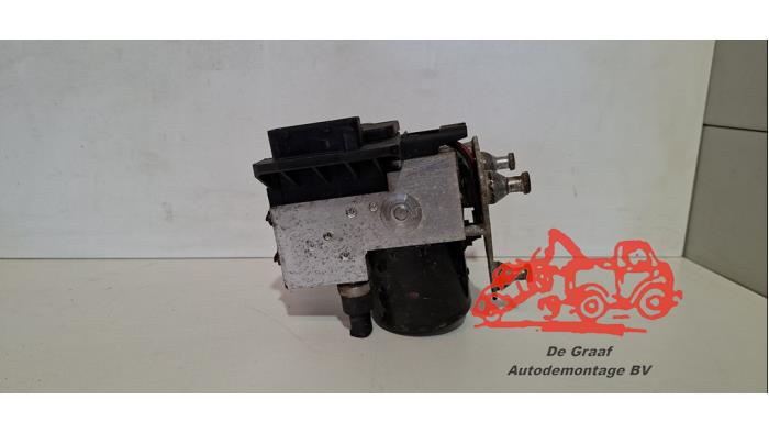 Used ABS pump Mercedes A (W168) 1.6 A-160 Price € 40,00 Margin scheme offered by de Graaf autodemontage B.V.