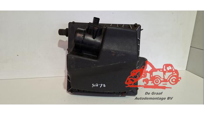 Begagnade Luftfilterhus Opel Astra J (PC6/PD6/PE6/PF6) 1.6 16V Ecotec Pris € 50,00 Marginaltabell erbjuds av de Graaf autodemontage B.V.