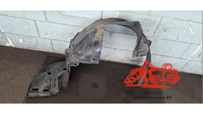Używane Nadkole Honda Insight (ZE2) 1.3 16V VTEC Cena € 50,00 Procedura marży oferowane przez de Graaf autodemontage B.V.