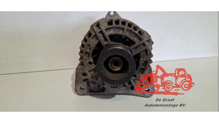 Usagé Dynamo Renault Clio III (BR/CR) 1.6 16V Prix € 40,00 Règlement à la marge proposé par de Graaf autodemontage B.V.