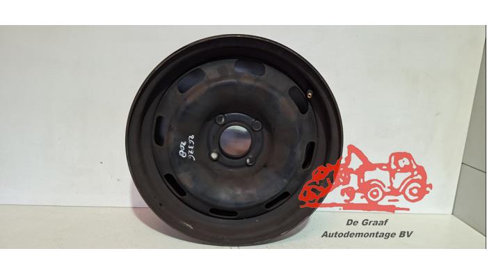 Steering wheel trim