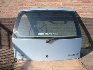 Used Tailgate Fiat Punto II (188) 1.2 60 S 3-Drs. Price on request offered by de Graaf autodemontage B.V.