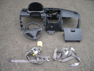 Usados Juego y módulo de airbag Daihatsu Cuore (L251/271/276) 1.0 12V DVVT Precio de solicitud ofrecido por de Graaf autodemontage B.V.