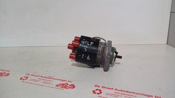Used Ignition system (complete) Volkswagen Golf III (1H1) 1.6 CL Price € 35,00 Margin scheme offered by de Graaf autodemontage B.V.