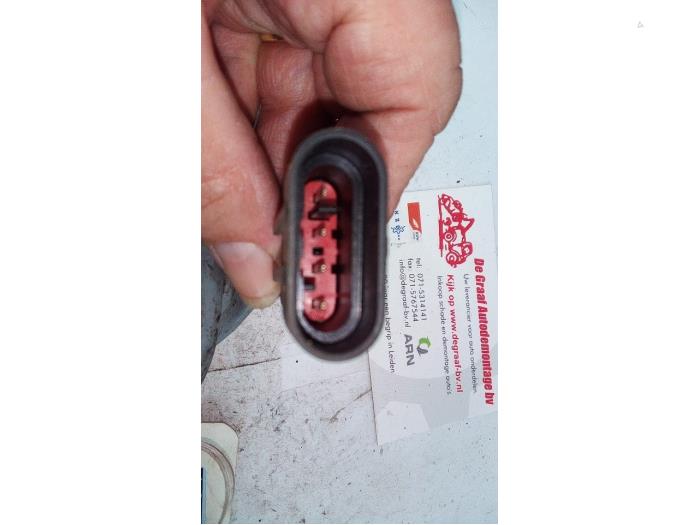 Sonde lambda d'un Alfa Romeo 156 (932) 1.6 Twin Spark 16V 1999