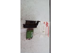 Used Heater resistor Mercedes Vito Price on request offered by de Graaf autodemontage B.V.