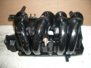 Used Intake manifold Renault Clio Price on request offered by de Graaf autodemontage B.V.