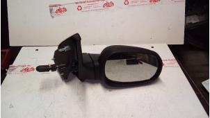 New Wing mirror, right Renault Clio Price on request offered by de Graaf autodemontage B.V.