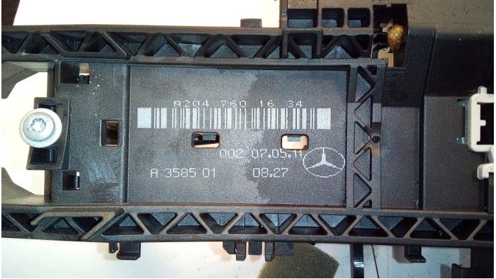 Serrure portière mécanique 4portes avant droite d'un Mercedes G-Klasse 2011