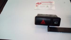 Used Panic lighting switch BMW 3 serie (E46/4) 316i 16V Price on request offered by de Graaf autodemontage B.V.