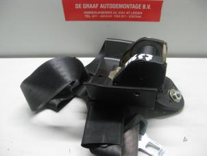 Usados Cinturón de seguridad izquierda delante Fiat Punto Cabriolet (176C) 60 1.2 SPI Precio de solicitud ofrecido por de Graaf autodemontage B.V.