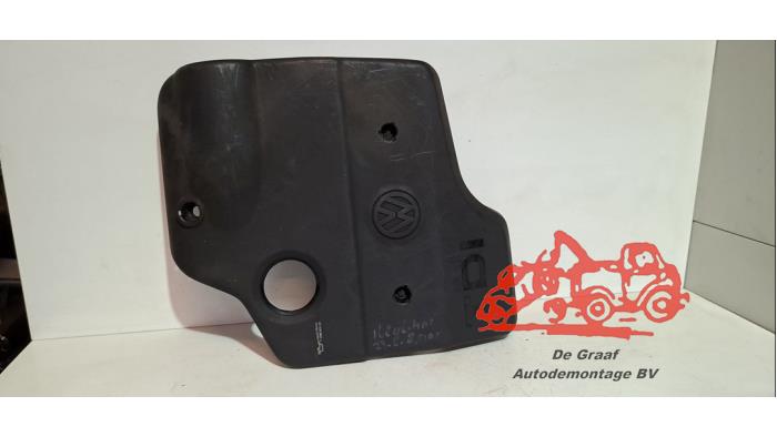 Gebrauchte Abdeckblech Motor Volkswagen Caddy II (9K9A) 1.9 TDI Preis auf Anfrage angeboten von de Graaf autodemontage B.V.