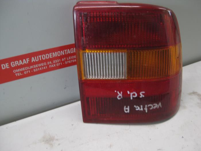 Taillight, right from a Opel Vectra 1990