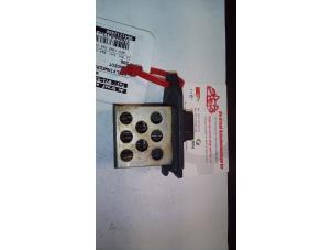 Used Cooling fan resistor Peugeot 206 (2A/C/H/J/S) 1.4 XR,XS,XT,Gentry Price on request offered by de Graaf autodemontage B.V.