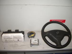 Usagé Kit + module airbag Opel Astra G (F70) 1.7 DTI 16V Eco4 Prix sur demande proposé par de Graaf autodemontage B.V.