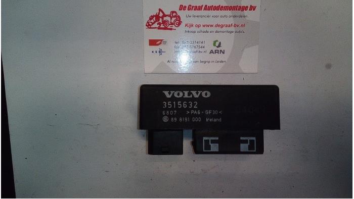 Begagnade Relä Volvo 850 Estate 2.3i T-5 Turbo 20V Pris på förfrågan erbjuds av de Graaf autodemontage B.V.