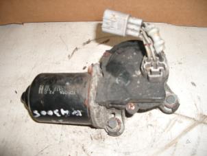 Used Front wiper motor Toyota Starlet (EP9) 1.3,XLi,GLi 16V Price on request offered by de Graaf autodemontage B.V.