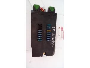 Used Fuse box Volkswagen LT II 2.5 SDi Price on request offered by de Graaf autodemontage B.V.