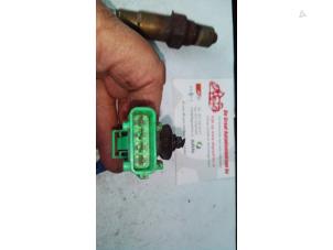 Sonde lambda d'un Peugeot 807 3.0 V6 24V 2005