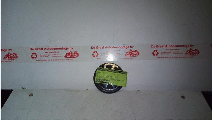 Begagnade Emblem Volkswagen Golf Pris på förfrågan erbjuds av de Graaf autodemontage B.V.