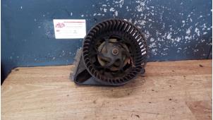 Used Heating and ventilation fan motor Mercedes Sprinter 2t (901/902) 208 D Ch.Cab. Price on request offered by de Graaf autodemontage B.V.