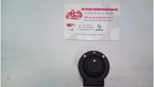 Used Mirror switch Renault Clio II (BB/CB) 1.2 16V Price on request offered by de Graaf autodemontage B.V.