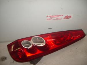 Used Taillight, right Volvo V70 Price on request offered by de Graaf autodemontage B.V.