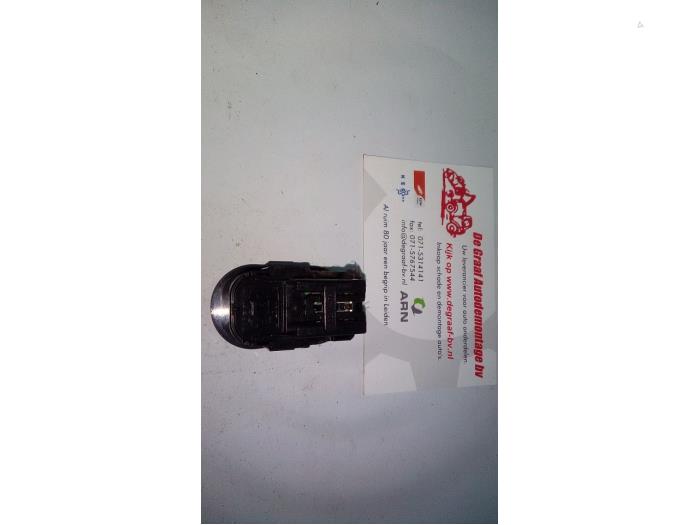 Mirror switch from a Opel Astra G (F08/48) 1.6 16V 2003