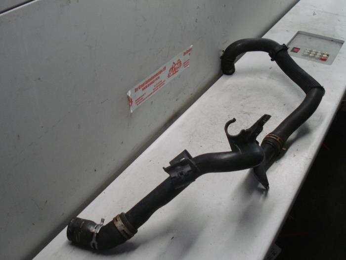 Begagnade Vattenrör Peugeot 207 Pris på förfrågan erbjuds av de Graaf autodemontage B.V.