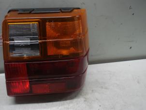 Używane Tylne swiatlo pozycyjne prawe Fiat Uno Cena na żądanie oferowane przez de Graaf autodemontage B.V.